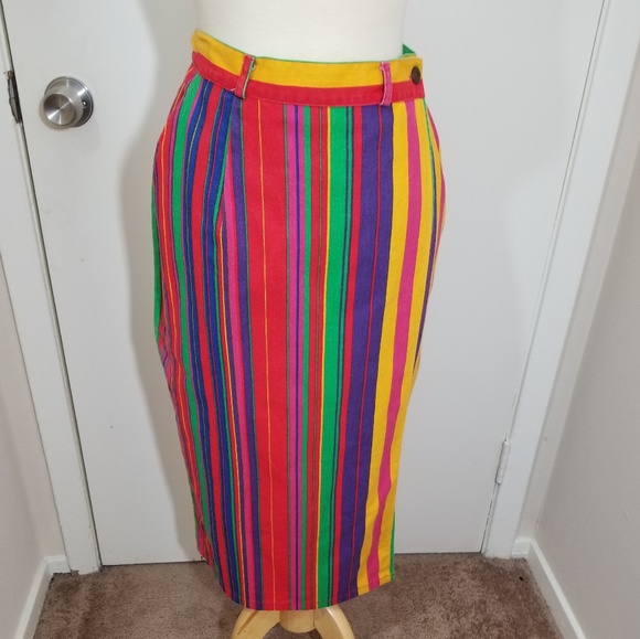 On the Verge Dresses & Skirts - {On the Verge} 🌈 Vintage 1990s Pencil Skirt